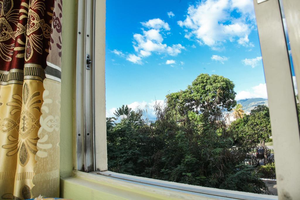 Angel'S Apartment Jamaica 킹스톤 외부 사진